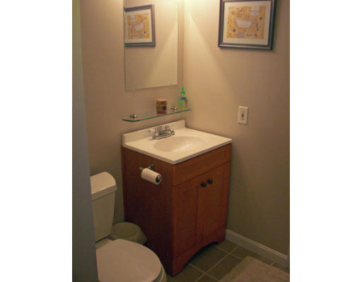 6 Lincoln Road Billerica, MA 01821 - Photo 13 of 18 Gallery Image 13