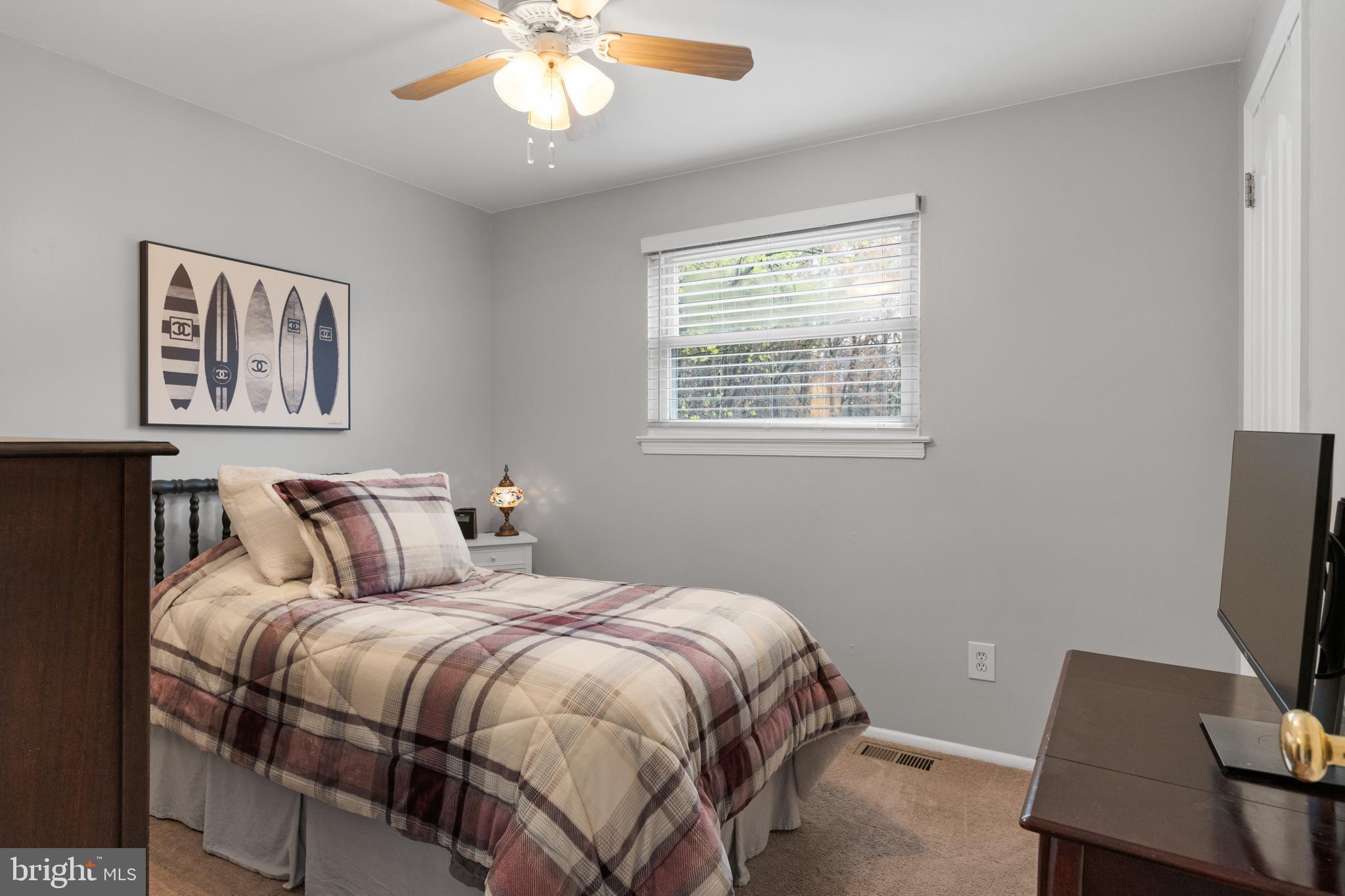 179 Forge Road Delran, NJ 08075 - Photo 25 of 35 a bedroom with a bed and a window