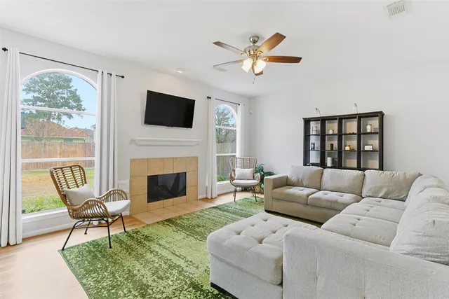 $375,000 | 7530 Nicholforest Lane, Spring, TX 77389