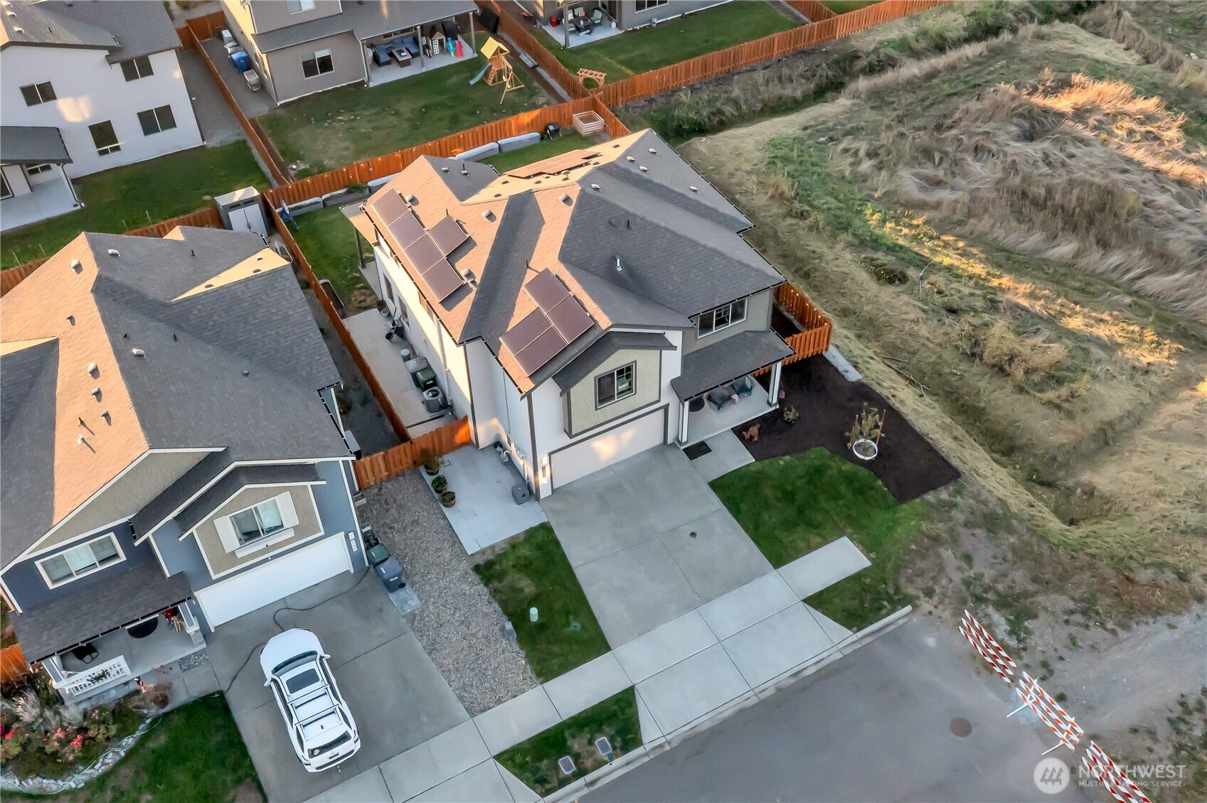 291 South Sergeant Street Buckley, WA 98321 - Photo 33 of 38 an aerial view of a house with a yard