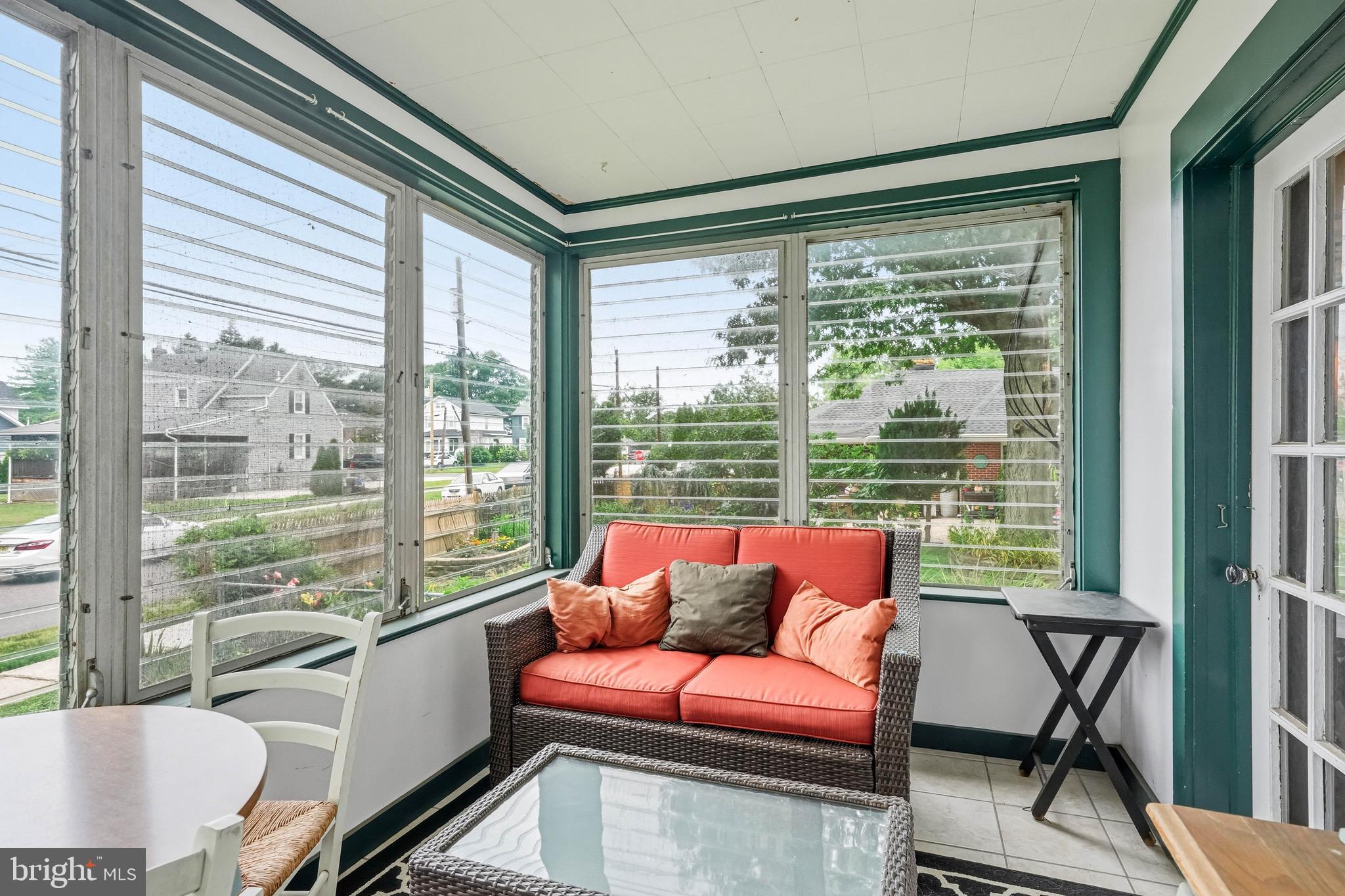 3 Ridgeway Avenue Oaklyn, NJ 08107 - Photo 12 of 51