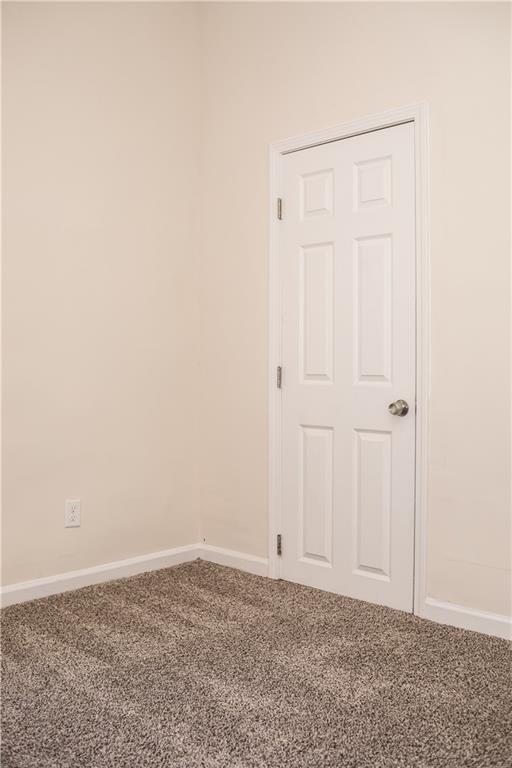 911 Smith Street Southwest Atlanta, GA 30310 - Photo 11 of 13 a view of an empty room