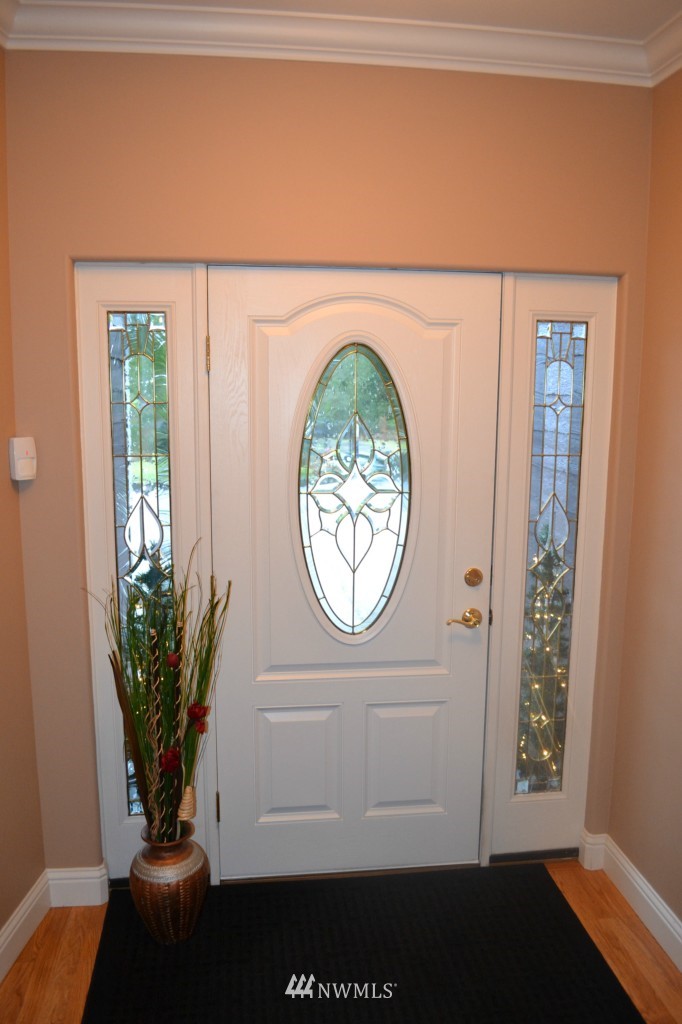 923 East Strong Road Shelton, WA 98584 - Photo 3 of 24 Gallery Image 3