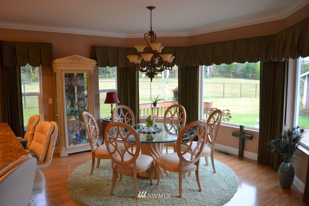 923 East Strong Road Shelton, WA 98584 - Photo 6 of 24 Gallery Image 6