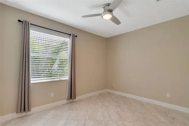 $525,000 | 1830 Berkshire Circle Southwest, Vero Beach, FL 32968