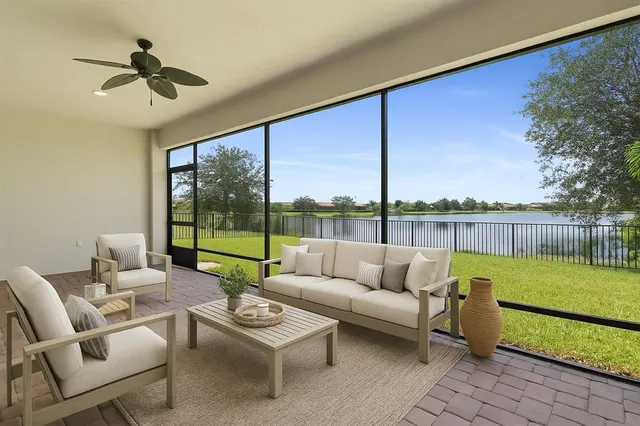 $525,000 | 1830 Berkshire Circle Southwest, Vero Beach, FL 32968