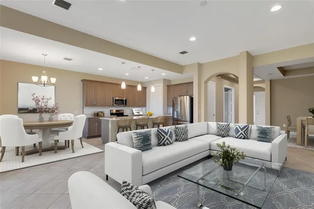 $525,000 | 1830 Berkshire Circle Southwest, Vero Beach, FL 32968