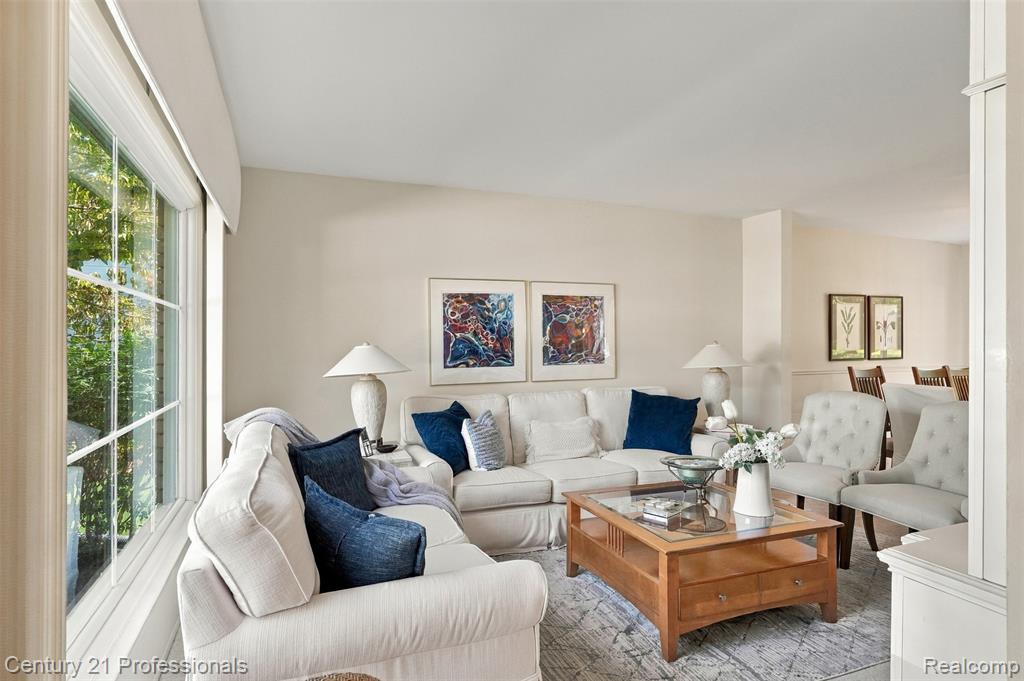 41827 Ridge Road East Novi, MI 48375 - Photo 4 of 34 Gallery Image 4