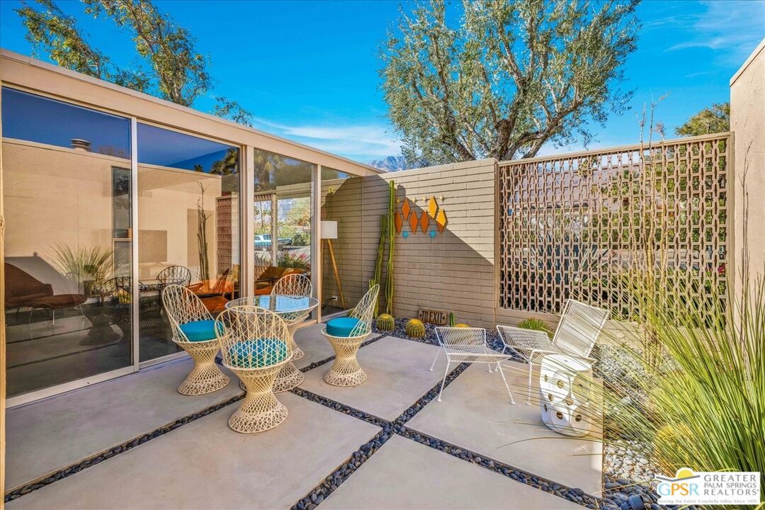 360 Cabrillo Road, Unit 232 Palm Springs, CA 92262 - Photo 13 of 34 Gallery Image 13