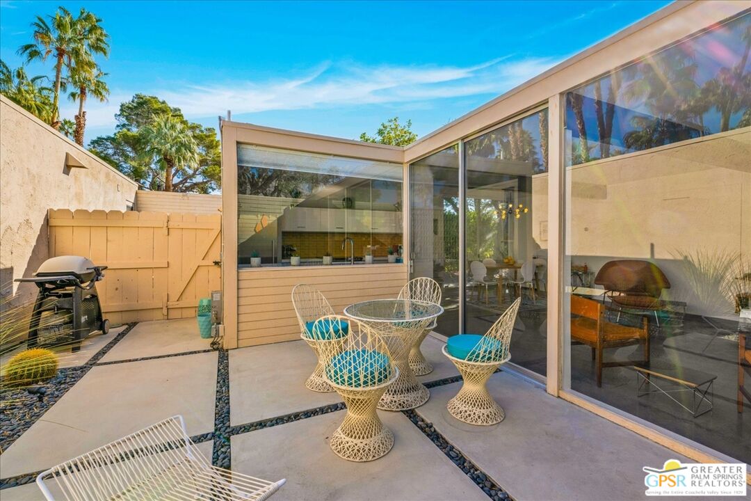 360 Cabrillo Road, Unit 232 Palm Springs, CA 92262 - Photo 14 of 34 Gallery Image 14