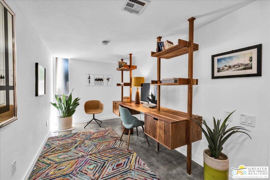 360 Cabrillo Road, Unit 232 Palm Springs, CA 92262 - Photo 17 of 34 Gallery Image 17