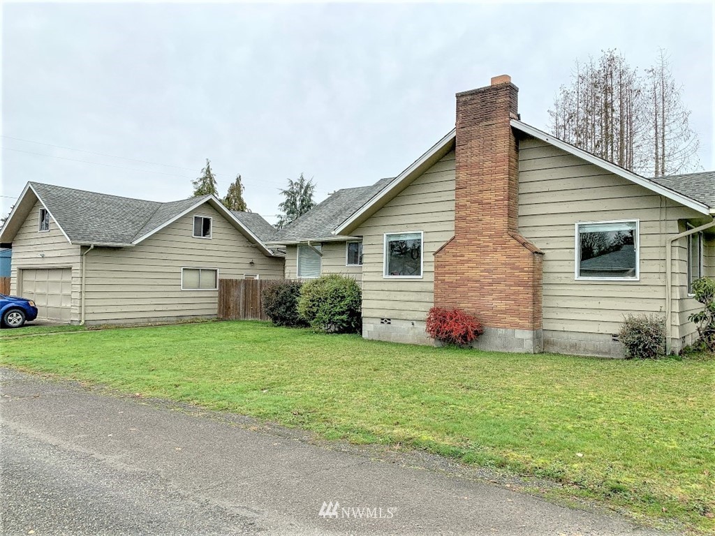 383 Southwest 16th Street Chehalis, WA 98532 - Photo 3 of 30 Gallery Image 3