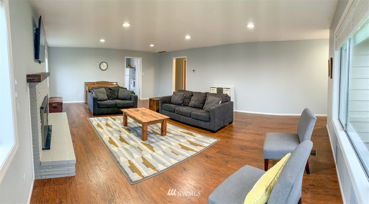 383 Southwest 16th Street Chehalis, WA 98532 - Photo 5 of 30 Gallery Image 5