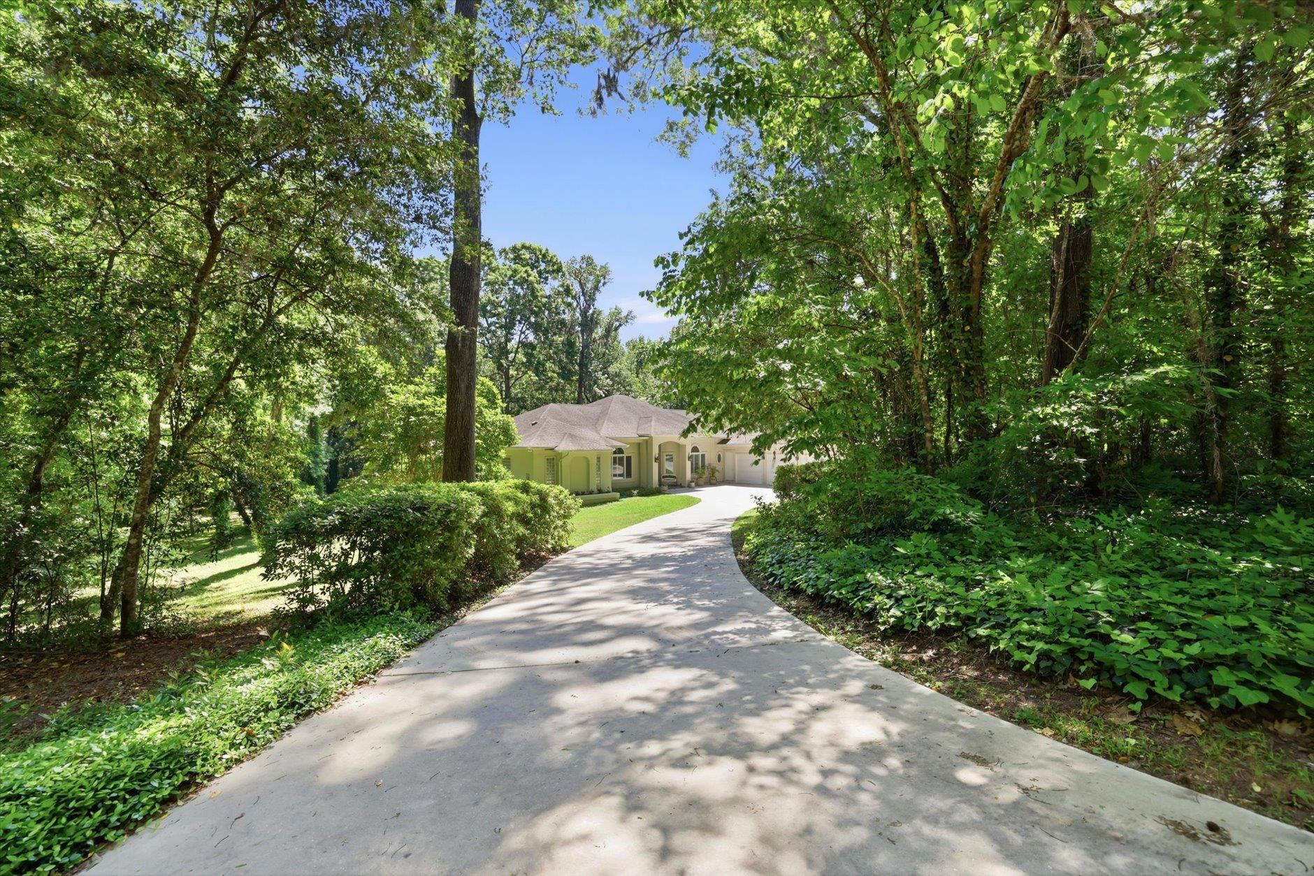 3337 Charleston Road Tallahassee, FL 32309 - Photo 2 of 66