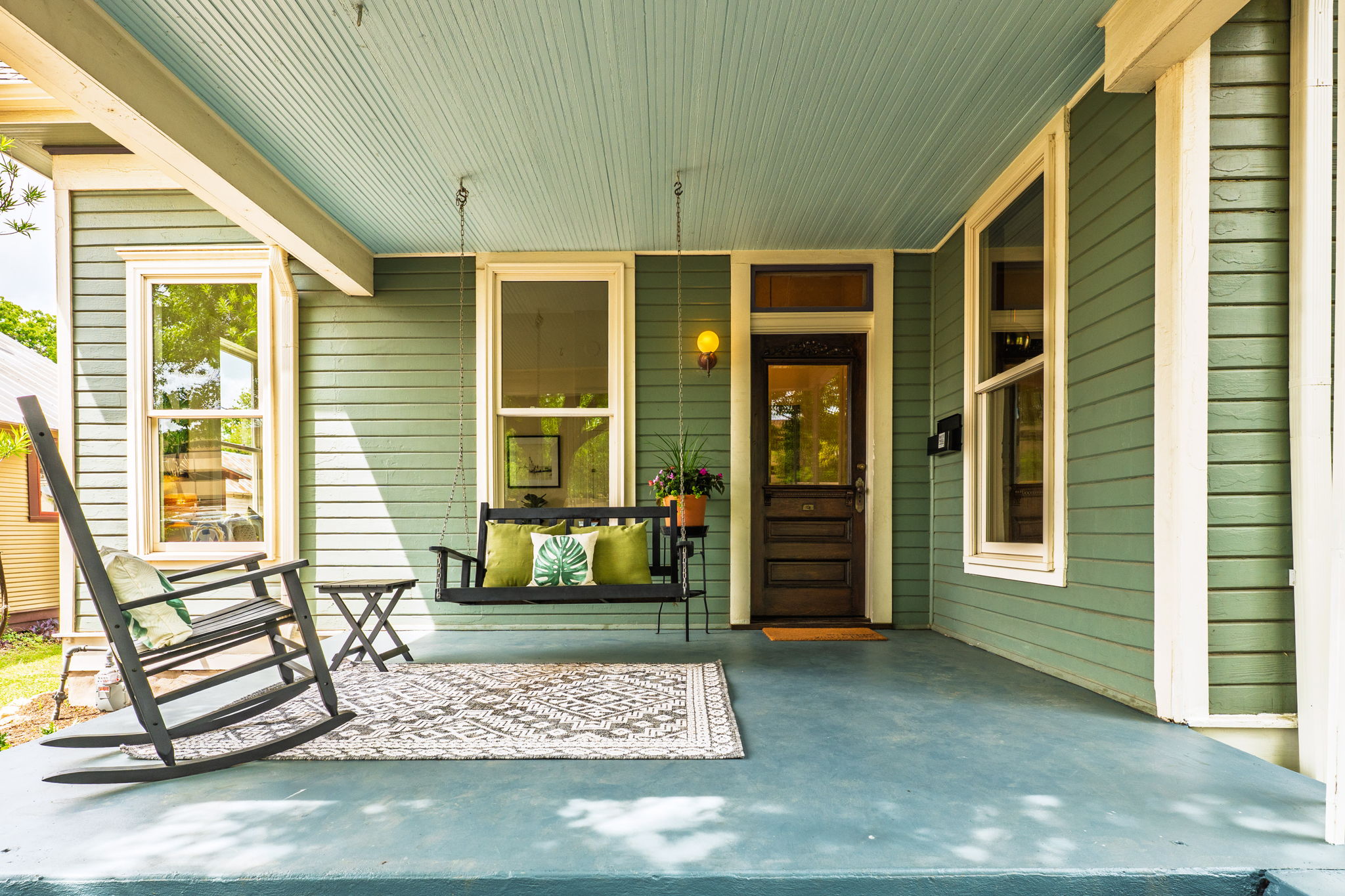 3908 Avenue D Austin, TX 78751 - Photo 3 of 26 a front view of a house with a yard
