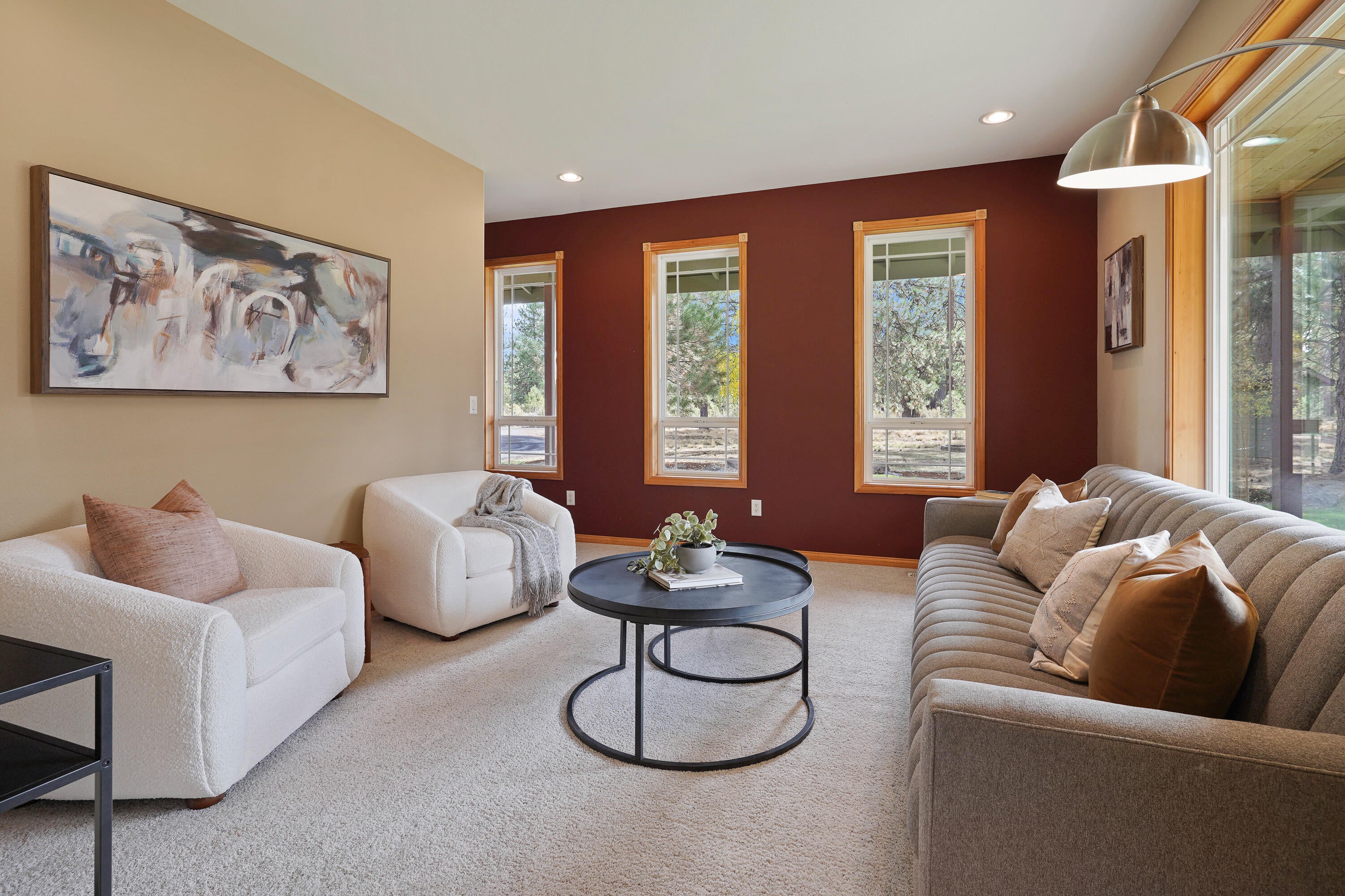 19754 Foster Road Bend, OR 97702 - Photo 15 of 58 Front living room