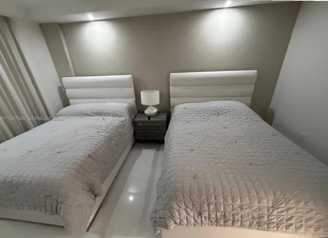 $1,100,000 | 5757 Collins Avenue, Unit 504, Miami Beach, FL 33140