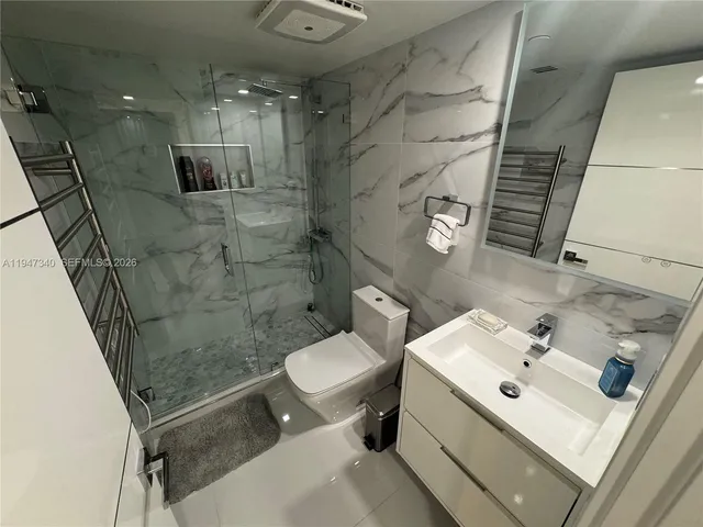 $1,100,000 | 5757 Collins Avenue, Unit 504, Miami Beach, FL 33140