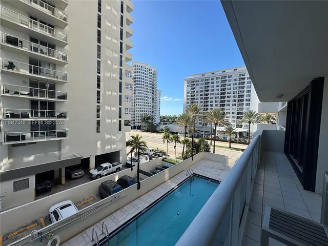 $1,100,000 | 5757 Collins Avenue, Unit 504, Miami Beach, FL 33140