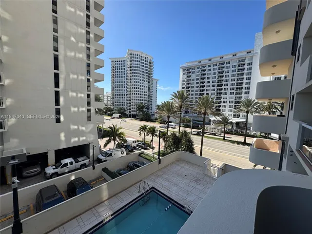 $1,100,000 | 5757 Collins Avenue, Unit 504, Miami Beach, FL 33140