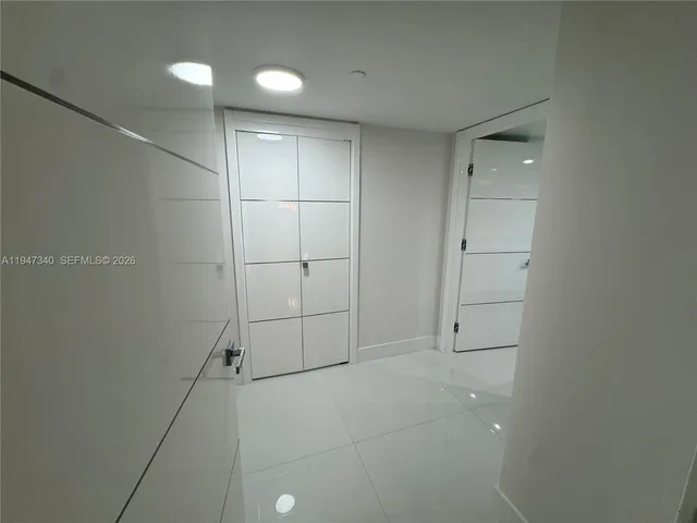 $1,100,000 | 5757 Collins Avenue, Unit 504, Miami Beach, FL 33140