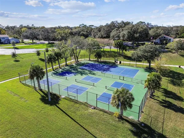 $369,000 | 14827 Oak Vine Drive, Lutz, FL 33559