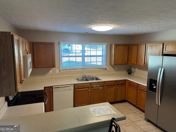 $2,000 | 4393 English Loop, Lithonia, GA 30038