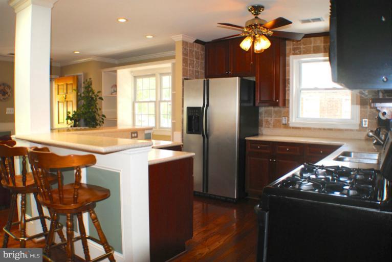 7926 Bainbridge Road Alexandria, VA 22308 - Photo 19 of 20 Updated Kitchen with Breakfast Bar