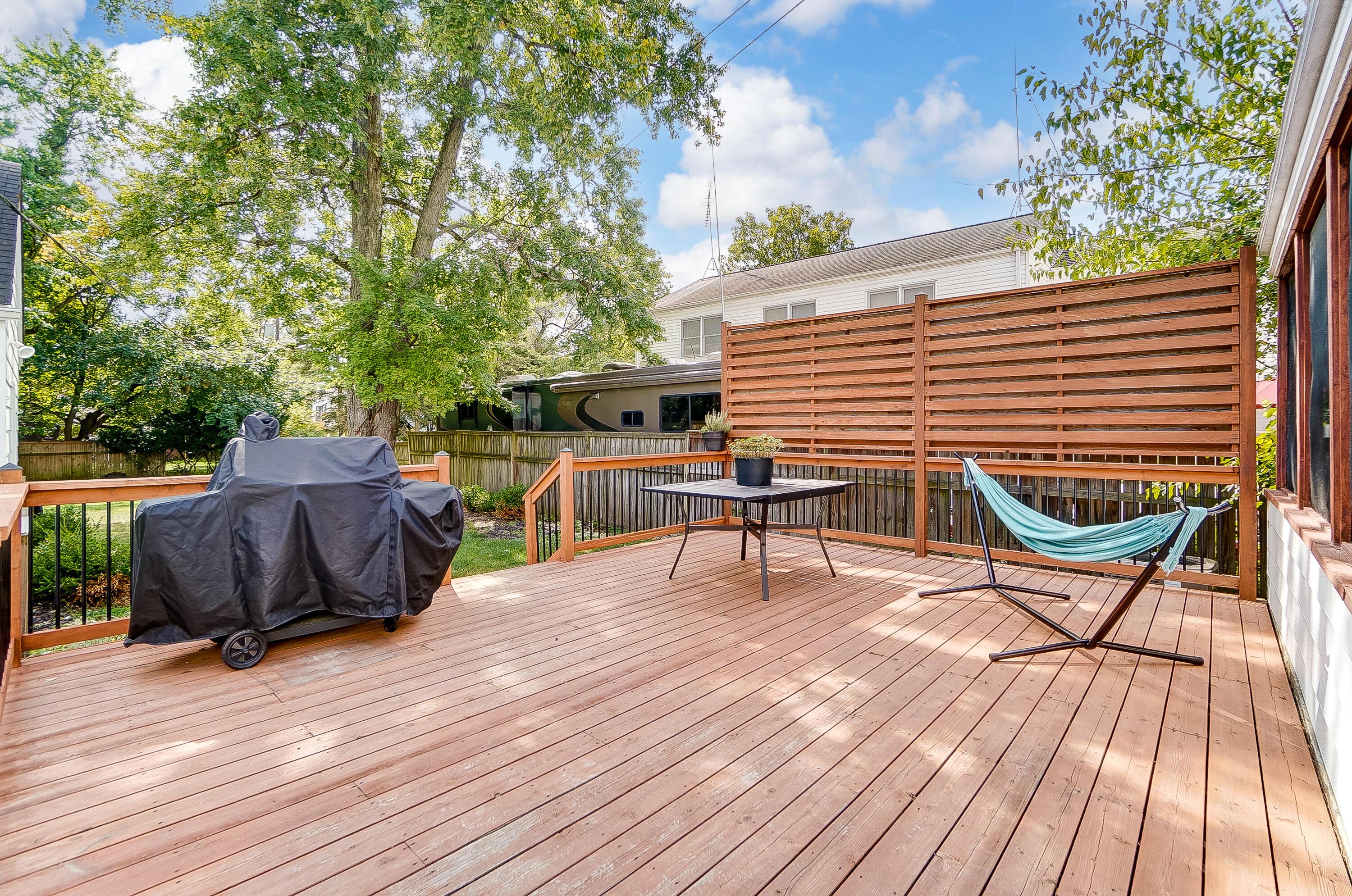 111 Aldrich Road Columbus, OH 43214 - Photo 47 of 54 048
