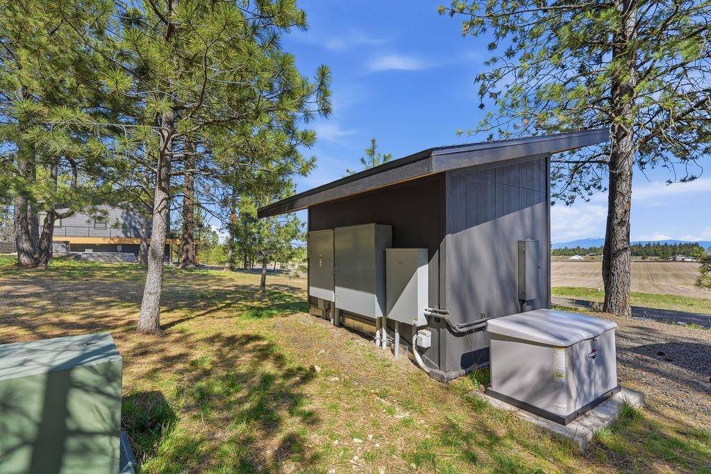 26435 North Spotted Road Deer Park, WA 99006 - Photo 41 of 49
