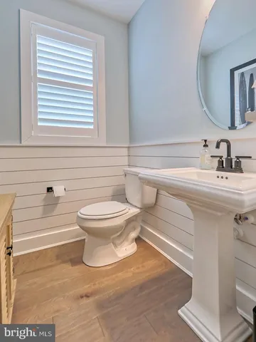 $2,950,000 | 16516 New Road, Lewes, DE 19958