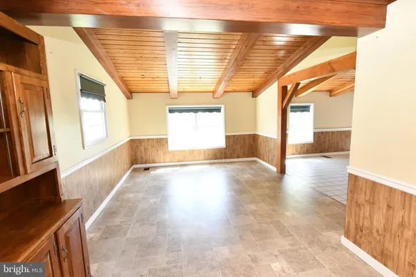 $2,400 | 325 May Post, Strasburg, PA 17579
