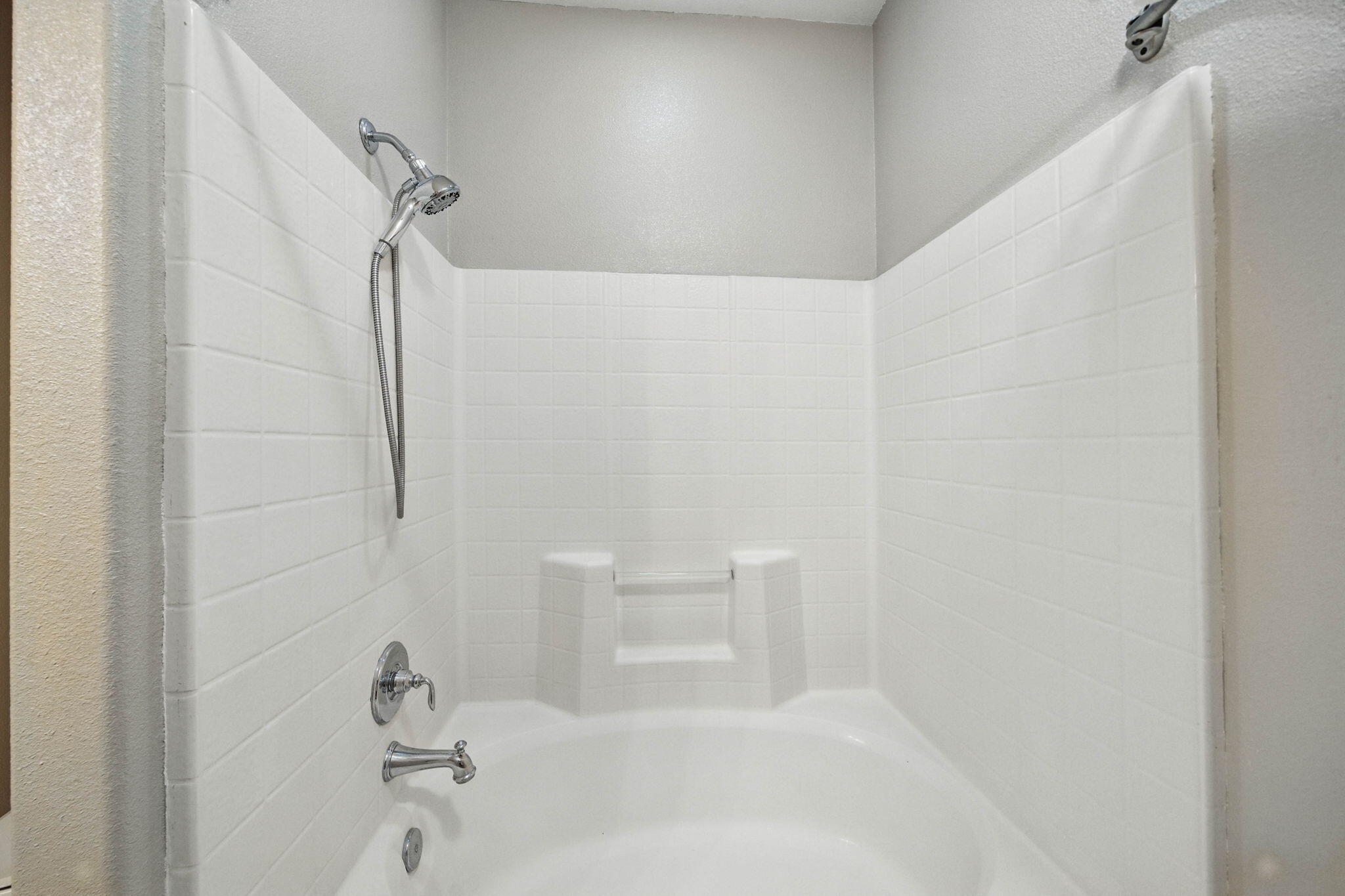 15399 Star Flower Road Oak Run, CA 96069 - Photo 23 of 44 a bathroom with a white bathtub