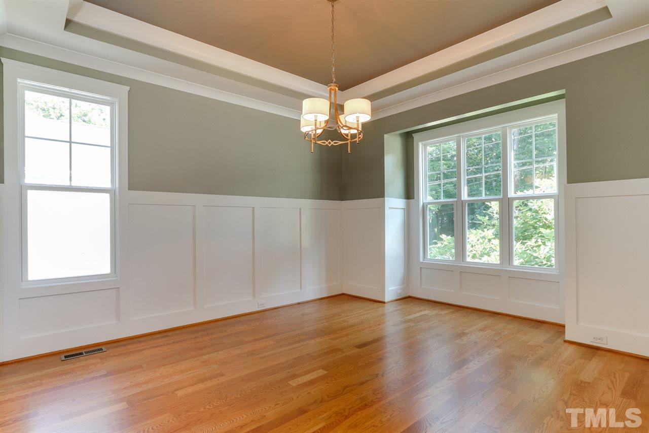 1103 Temple Street Raleigh, NC 27609 - Photo 9 of 30 Large dining room