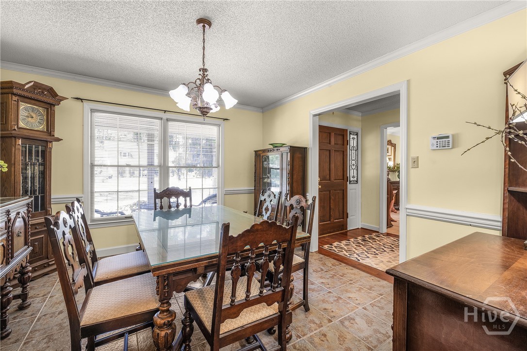 12 Sutton Road Savannah, GA 31419 - Photo 5 of 33