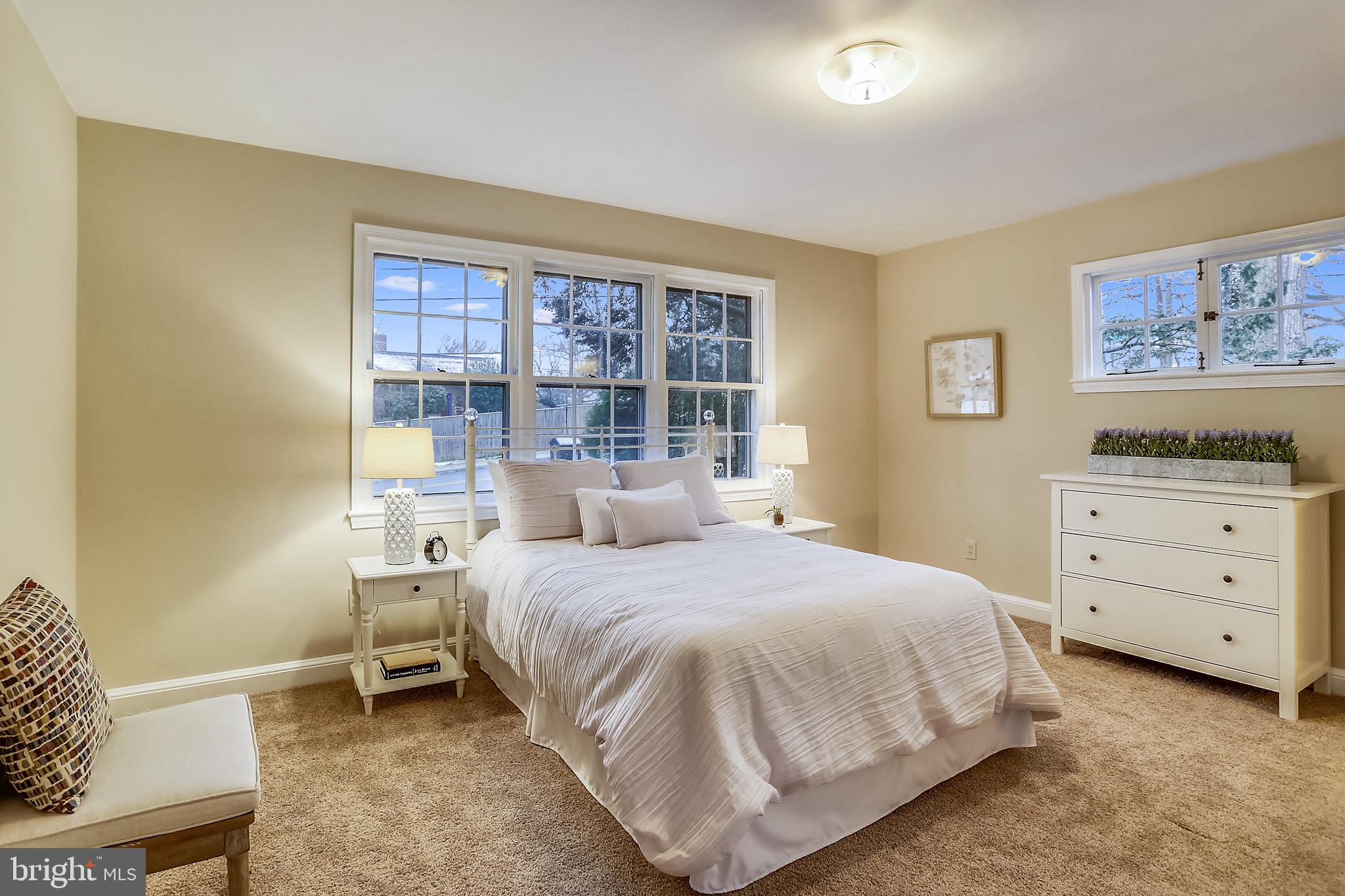 9802 Dameron Drive Silver Spring, MD 20902 - Photo 17 of 37 Owner's suite