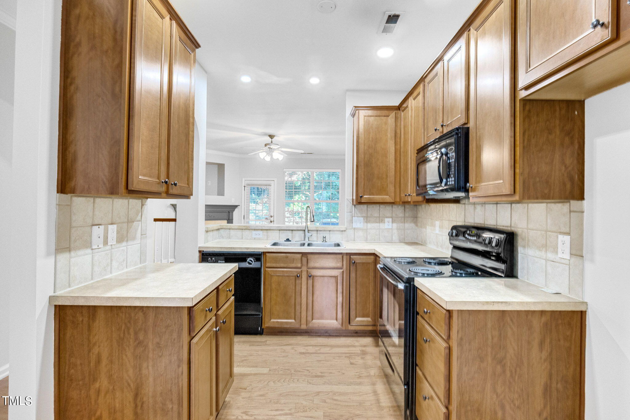 4405 Sugarbend Way Raleigh, NC 27606 - Photo 19 of 36 20-web-or-mls-IMG_0141