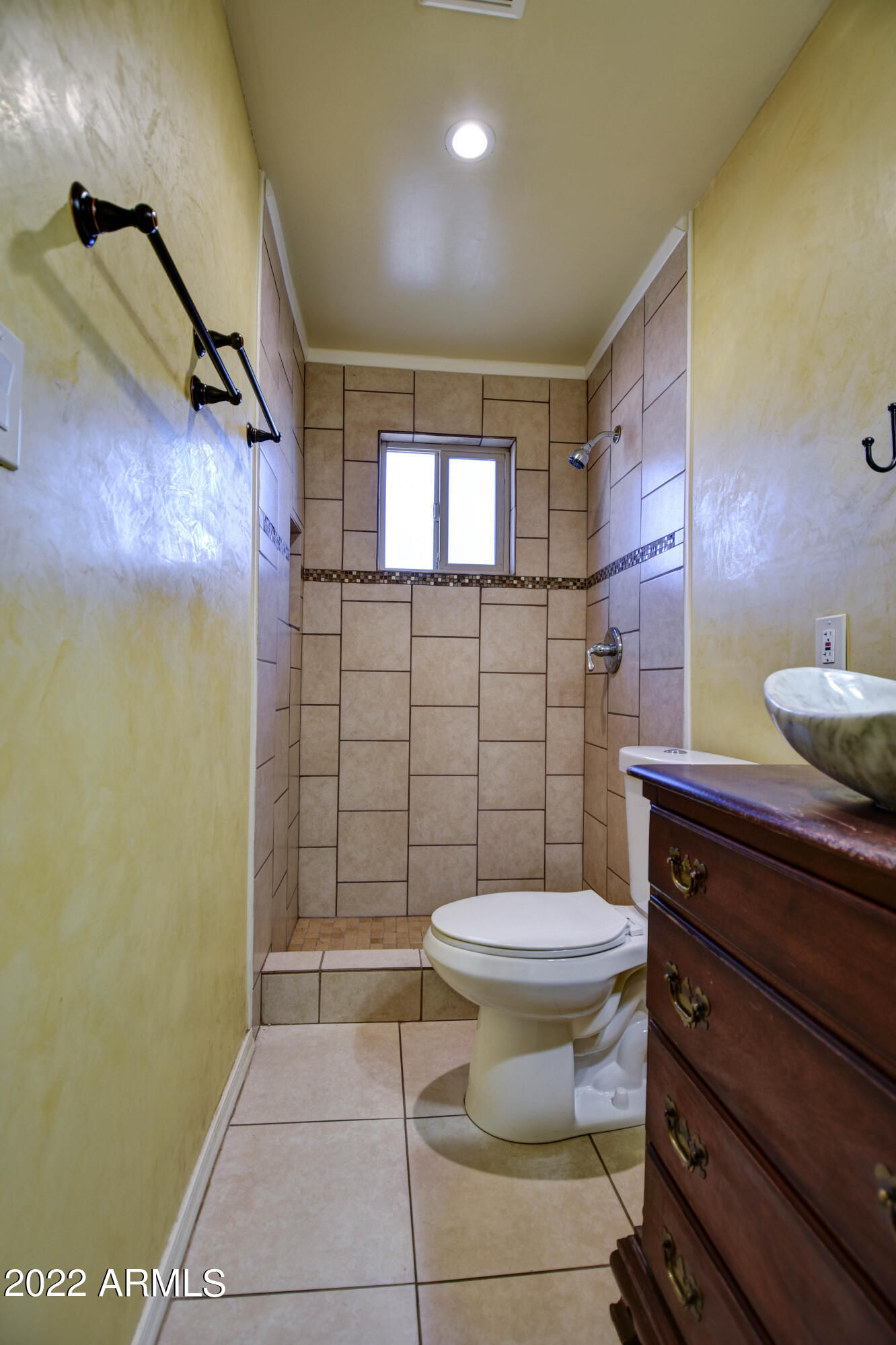 1533 West 7th Street Tempe, AZ 85281 - Photo 11 of 38 Master Bathroom 2