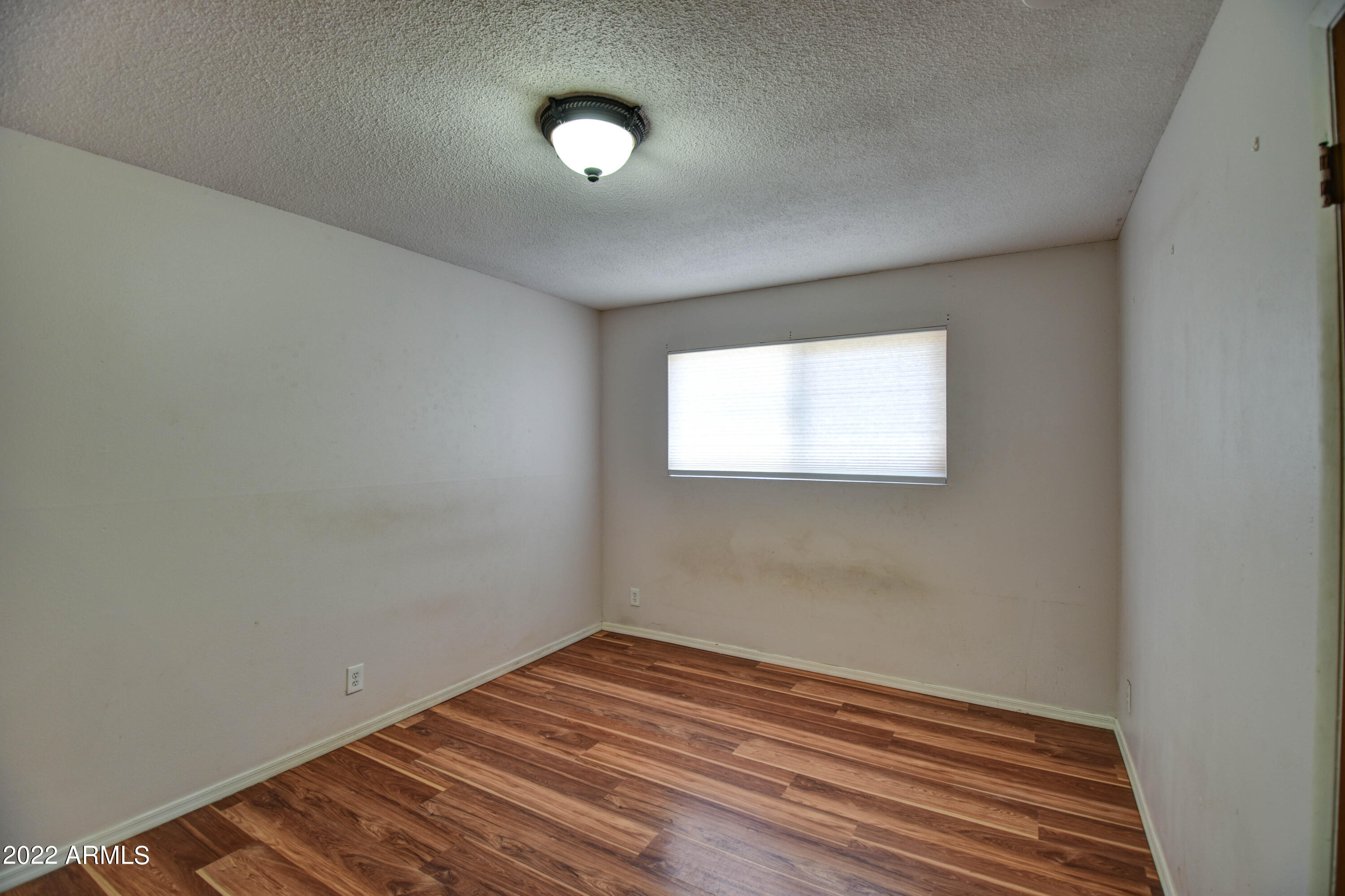 1533 West 7th Street Tempe, AZ 85281 - Photo 9 of 38 Master 1