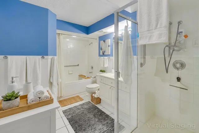 $549,000 | 3940 West Bryn Mawr Avenue, Unit 310, Chicago, IL 60646