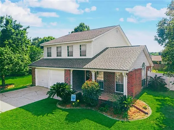 $315,000 | 3109 Meadow Lake Drive West, Slidell, LA 70461