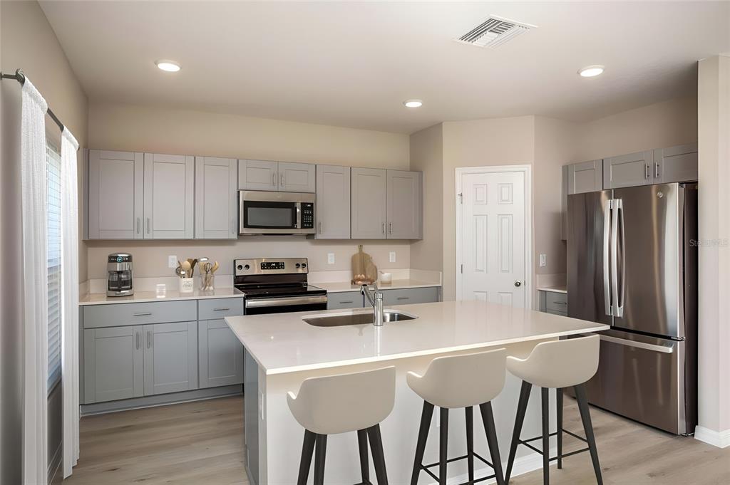 5840 Heaven Road Haines City, FL 33844 - Photo 2 of 8