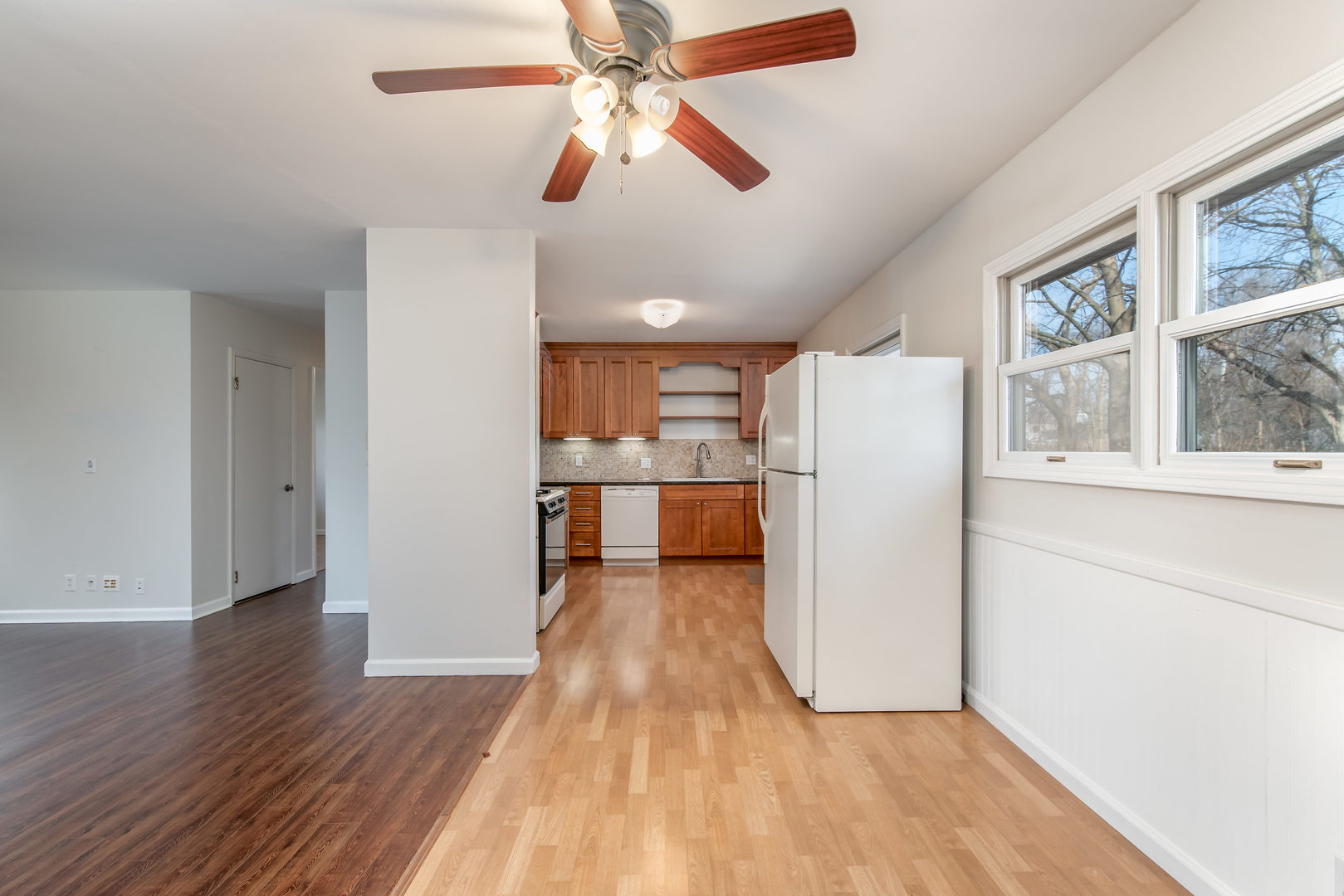 419 Thoria Road Batavia, IL 60510 - Photo 8 of 24
