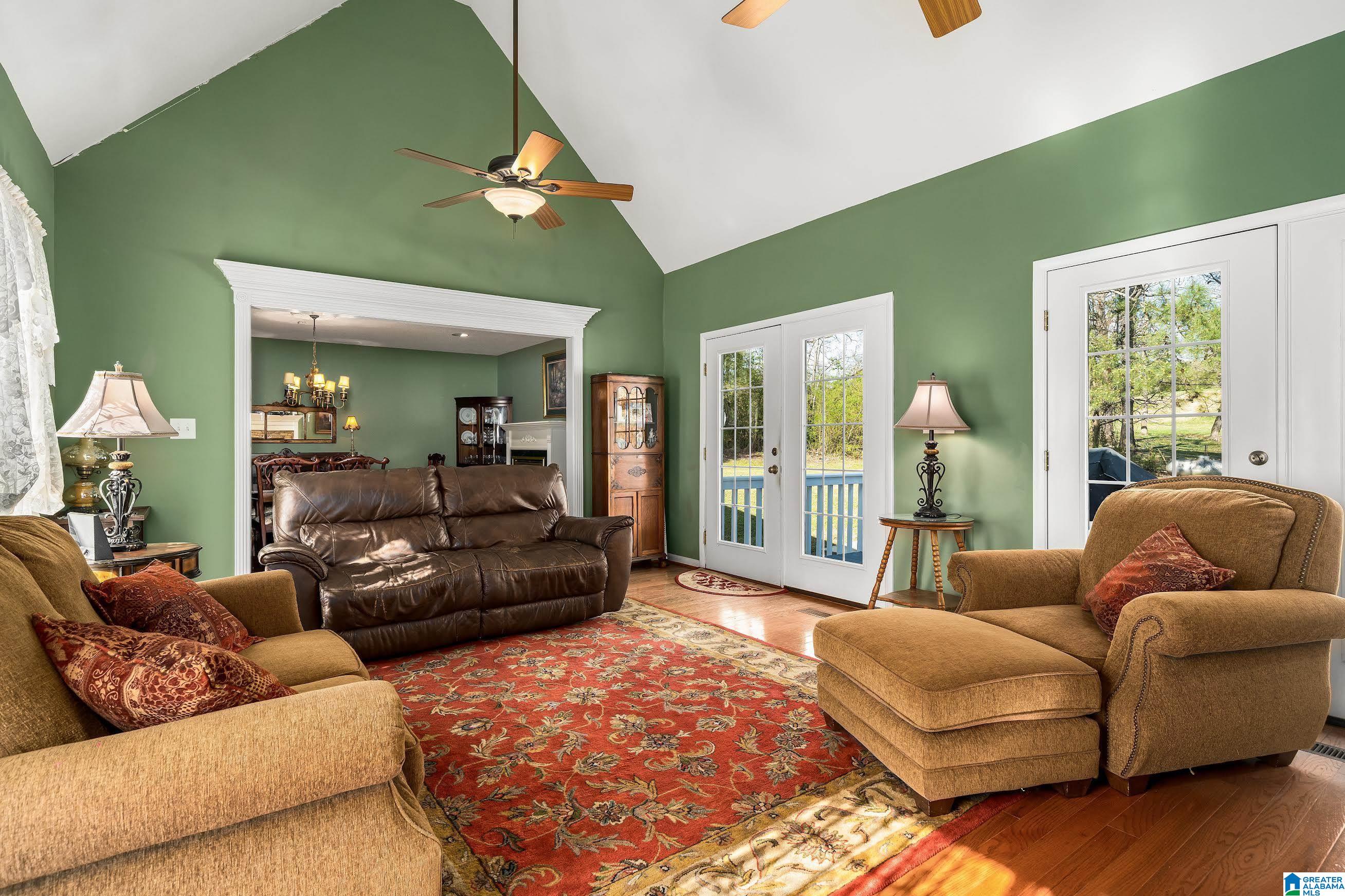 401 Lakeshore Lane Oneonta, AL 35121 - Photo 6 of 24