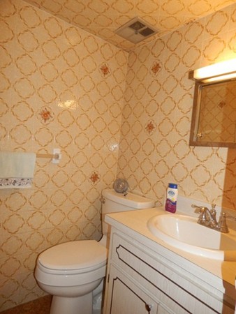 50-52 Renwick Road Wakefield, MA 01880 - Photo 4 of 25 Gallery Image 4