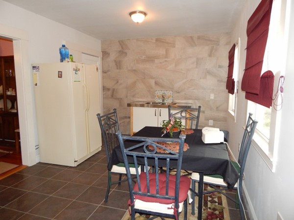 50-52 Renwick Road Wakefield, MA 01880 - Photo 5 of 25 Gallery Image 5
