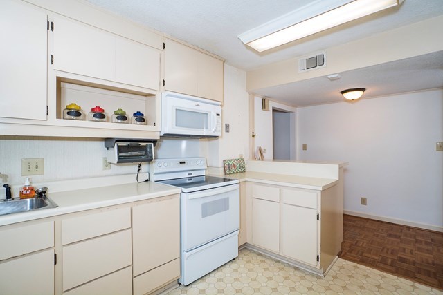 574 High Point N Road Macon, GA 31210 - Photo 6 of 26 Additional Photo