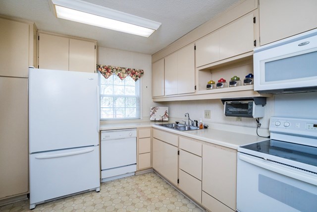 574 High Point N Road Macon, GA 31210 - Photo 7 of 26 Additional Photo