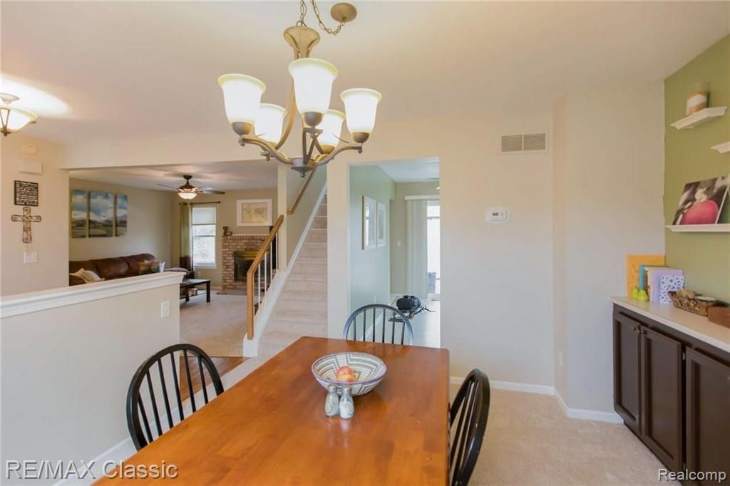 44808 Ridgefield Road Canton, MI 48188 - Photo 6 of 31