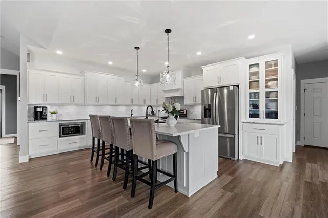 $1,150,000 | 6417 Southwest County Road 10508, Rich Hill, MO 64779